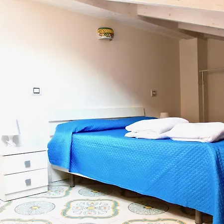 Palazzo Lista Hébergement de vacances *